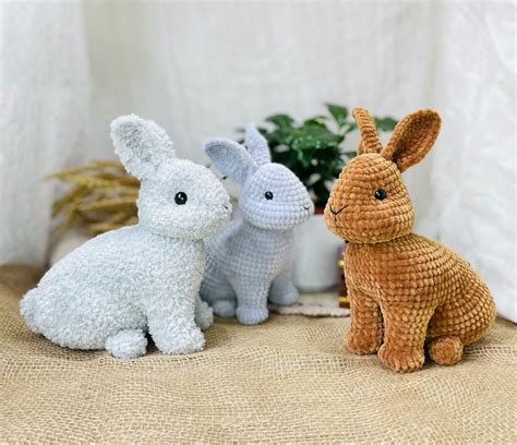 Valentines Bunny with heart crochet pattern The pattern doesnt contain crochet lessons. . Realistic rabbit crochet pattern free